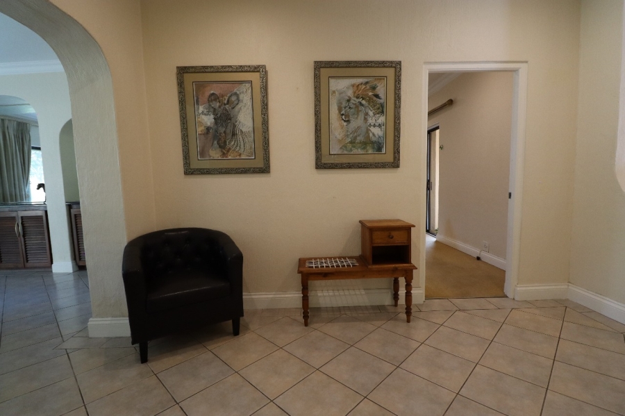 4 Bedroom Property for Sale in Summerstrand Eastern Cape